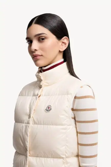 Moncler Badia Down Vest | Thumbnail 4 Moncler Badia Down Vest | Thumbnail 4