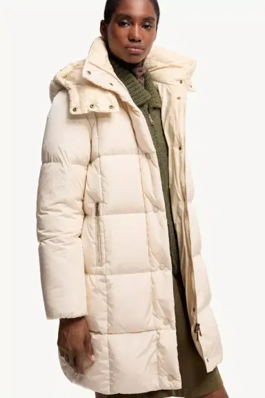 Moncler Litte Square-quilted Hooded Long Down Jacket | Thumbnail 7 Moncler Litte Square-quilted Hooded Long Down Jacket | Thumbnail 7