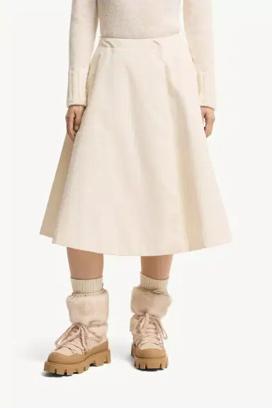 Moncler Padded Taffeta Midi Skirt | Thumbnail 4 Moncler Padded Taffeta Midi Skirt | Thumbnail 4