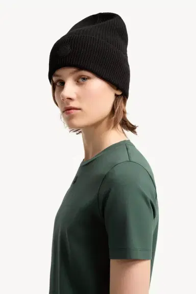 Moncler Logo Cotton Jersey T-shirt | Thumbnail 3 Moncler Logo Cotton Jersey T-shirt | Thumbnail 3