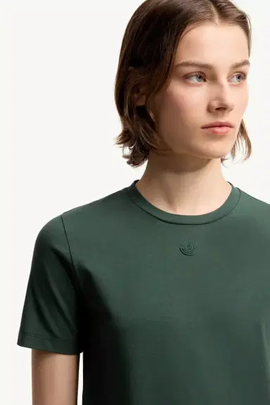 Moncler Logo Cotton Jersey T-shirt | Thumbnail 6 Moncler Logo Cotton Jersey T-shirt | Thumbnail 6