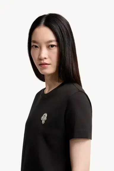 Moncler Logo Patch Cotton T-shirt | Thumbnail 4 Moncler Logo Patch Cotton T-shirt | Thumbnail 4