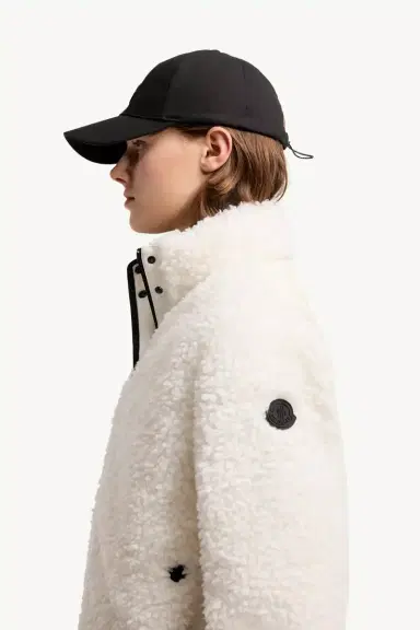 Moncler Diamond-quilted Padded Cardigan | Thumbnail 4 Moncler Diamond-quilted Padded Cardigan | Thumbnail 4