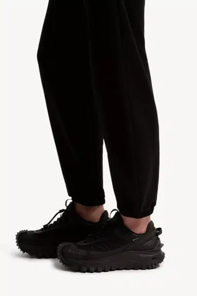 Moncler Logo Cotton Sweatpants | Thumbnail 4 Moncler Logo Cotton Sweatpants | Thumbnail 4
