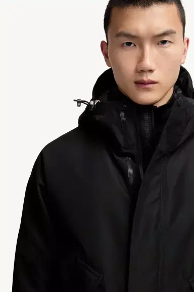 Moncler Grenoble Lambir Hooded Gore-tex Ski Jacket | Thumbnail 9 Moncler Grenoble Lambir Hooded Gore-tex Ski Jacket | Thumbnail 9