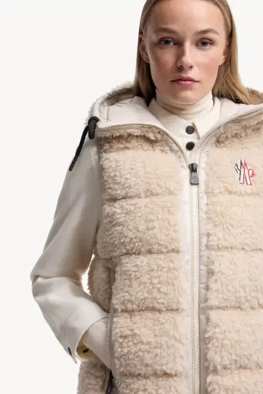 Moncler Grenoble Teddy Hooded Insulated Vest | Thumbnail 7 Moncler Grenoble Teddy Hooded Insulated Vest | Thumbnail 7