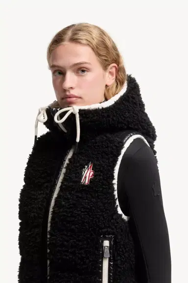 Moncler Grenoble Teddy Hooded Insulated Vest | Thumbnail 4 Moncler Grenoble Teddy Hooded Insulated Vest | Thumbnail 4