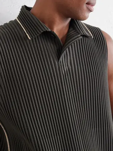 Homme Plissé Issey Miyake Embroidered Pleated Polo Shirt - Men | Thumbnail 5 Homme Plissé Issey Miyake Embroidered Pleated Polo Shirt - Men | Thumbnail 5