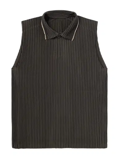 Homme Plissé Issey Miyake Embroidered Pleated Polo Shirt - Men | Thumbnail 1 Homme Plissé Issey Miyake Embroidered Pleated Polo Shirt - Men | Thumbnail 1