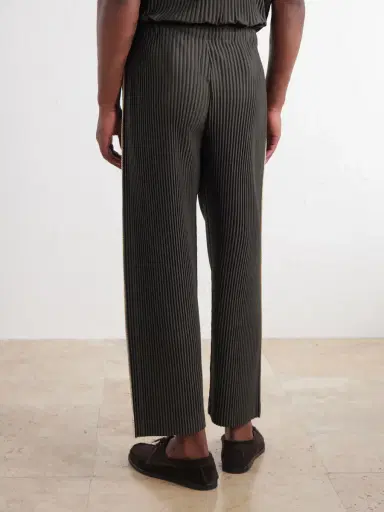 Homme Plissé Issey Miyake Straight-Leg Embroidered Pleated Trousers - Men | Thumbnail 4 Homme Plissé Issey Miyake Straight-Leg Embroidered Pleated Trousers - Men | Thumbnail 4