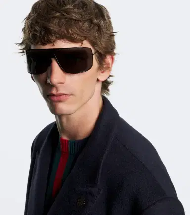 Gucci Shield sunglasses | Thumbnail 3 Gucci Shield sunglasses | Thumbnail 3