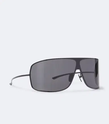 Gucci Shield sunglasses | Thumbnail 4 Gucci Shield sunglasses | Thumbnail 4
