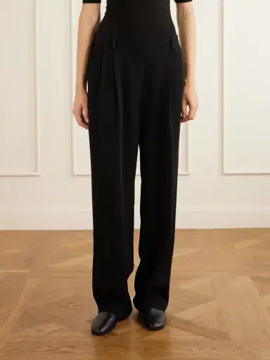TOTEME Pleated Crepe Wide-leg Pants | Thumbnail 3 TOTEME Pleated Crepe Wide-leg Pants | Thumbnail 3
