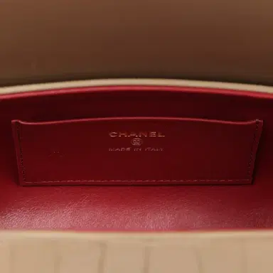 Chanel Chanel Barrel Clutch Bag with Chain Dark Khaki Croc Embossed Calfskin Gold Hardware | Thumbnail 8 Chanel Chanel Barrel Clutch Bag with Chain Dark Khaki Croc Embossed Calfskin Gold Hardware | Thumbnail 8