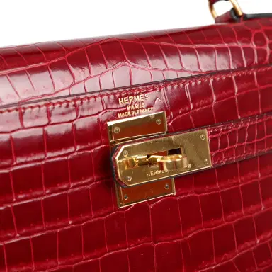 HERMÈS Vintage Hermes Kelly Sellier 28 Bordeaux Shiny Porous Crocodile Gold Hardware | Thumbnail 7 HERMÈS Vintage Hermes Kelly Sellier 28 Bordeaux Shiny Porous Crocodile Gold Hardware | Thumbnail 7