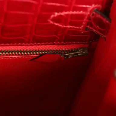 HERMÈS Vintage Hermes Kelly Sellier 28 Bordeaux Shiny Porous Crocodile Gold Hardware | Thumbnail 8 HERMÈS Vintage Hermes Kelly Sellier 28 Bordeaux Shiny Porous Crocodile Gold Hardware | Thumbnail 8