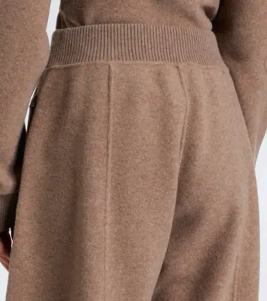 Max Mara Wool and cashmere-blend barrel-leg pants | Thumbnail 2 Max Mara Wool and cashmere-blend barrel-leg pants | Thumbnail 2