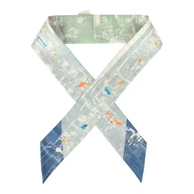 HERMÈS Hermes "A l'Ombre des Boulevards" Blanc, Vert, Mauve Multi Silk | Thumbnail 1 HERMÈS Hermes "A l'Ombre des Boulevards" Blanc, Vert, Mauve Multi Silk | Thumbnail 1