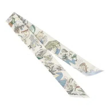 HERMÈS Hermes "Academia Hippica" Blanc, Bleu Clair, Vert Silk | Thumbnail 2 HERMÈS Hermes "Academia Hippica" Blanc, Bleu Clair, Vert Silk | Thumbnail 2