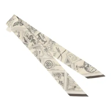 HERMÈS Hermes "Le Philateliste Du Faubourg" Parchemin, Graphite Multi Silk | Thumbnail 2 HERMÈS Hermes "Le Philateliste Du Faubourg" Parchemin, Graphite Multi Silk | Thumbnail 2