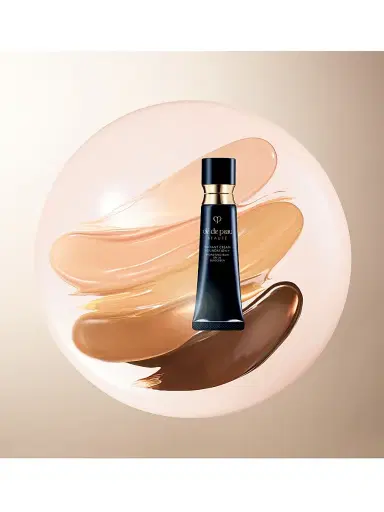 CLÉ DE PEAU BEAUTÉ Women's Radiant Cream Foundation SPF 25 | Thumbnail 3 CLÉ DE PEAU BEAUTÉ Women's Radiant Cream Foundation SPF 25 | Thumbnail 3