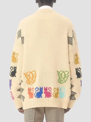 Valentino Men's Wool Cardigan With Le Chat De La Maison Jacquard Pattern | Thumbnail 4 Valentino Men's Wool Cardigan With Le Chat De La Maison Jacquard Pattern | Thumbnail 4