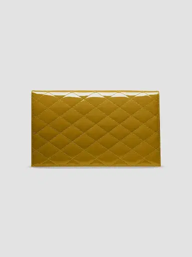 Saint Laurent Women's Paris Pouch in Patent Leather | Thumbnail 4 Saint Laurent Women's Paris Pouch in Patent Leather | Thumbnail 4