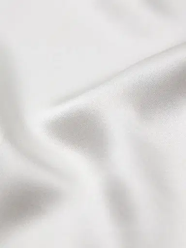 Brioni Men's Hand Rolled Pocket Square | Thumbnail 3 Brioni Men's Hand Rolled Pocket Square | Thumbnail 3