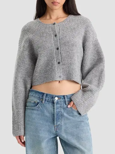 GOOD AMERICAN Women's The Chunky Knit Crop Cardigan | Thumbnail 4 GOOD AMERICAN Women's The Chunky Knit Crop Cardigan | Thumbnail 4