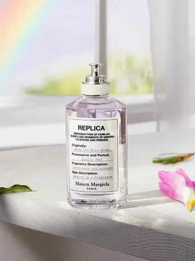 Maison Margiela Women's Replica When The Rain Stops Eau De Toilette | Thumbnail 4 Maison Margiela Women's Replica When The Rain Stops Eau De Toilette | Thumbnail 4
