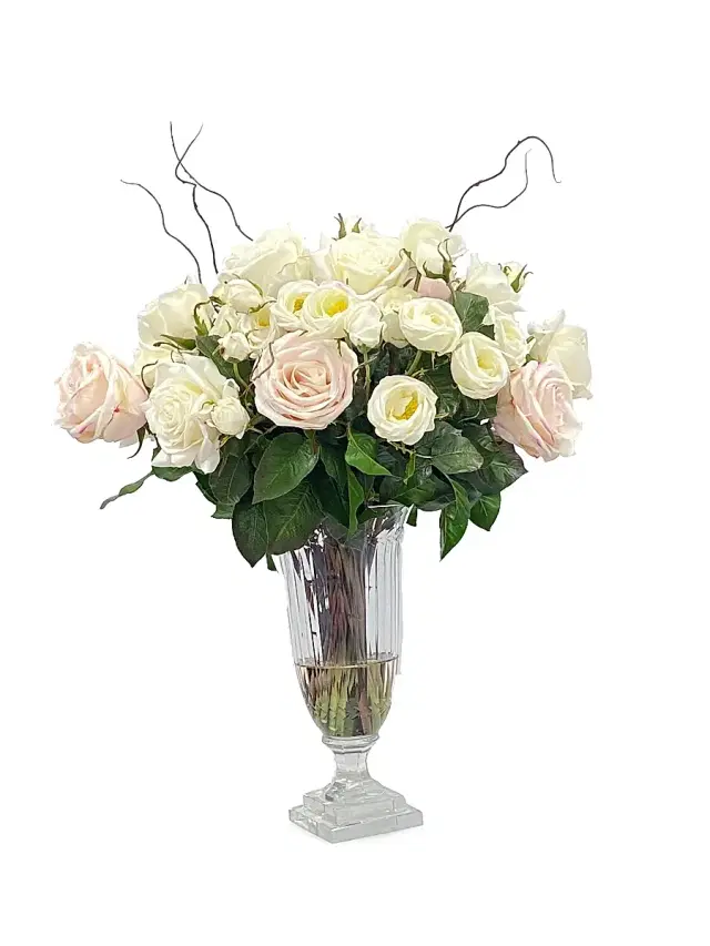 Everyday Floral Large Rose Mix Arrangement Everyday Floral Large Rose Mix Arrangement