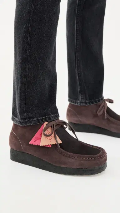 Clarks Wallabee Boots | Thumbnail 3 Clarks Wallabee Boots | Thumbnail 3
