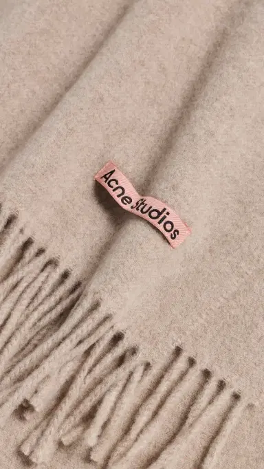 Acne Studios Canada New RWS Scarf | Thumbnail 4 Acne Studios Canada New RWS Scarf | Thumbnail 4