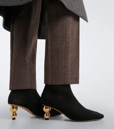 Ferragamo Suede ankle boots | Thumbnail 6 Ferragamo Suede ankle boots | Thumbnail 6