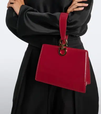 Ferragamo Mini patent leather clutch | Thumbnail 4 Ferragamo Mini patent leather clutch | Thumbnail 4