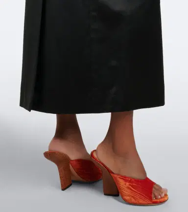 Dries Van Noten Embroidered cotton and silk midi skirt | Thumbnail 6 Dries Van Noten Embroidered cotton and silk midi skirt | Thumbnail 6