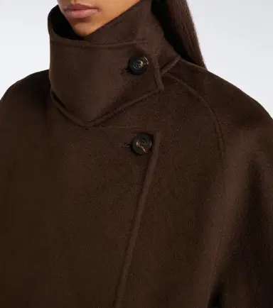 Lisa Yang Double-breasted wool and cashmere coat | Thumbnail 7 Lisa Yang Double-breasted wool and cashmere coat | Thumbnail 7