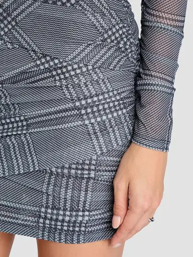 SEROYA Women's Moxey Glen Check Ruched Body-Con Mini Dress | Thumbnail 5 SEROYA Women's Moxey Glen Check Ruched Body-Con Mini Dress | Thumbnail 5