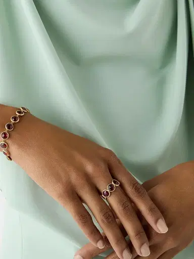 MARCO BICEGO Women's Jaipur Color 18K Yellow Gold & Garnet Bracelet | Thumbnail 2 MARCO BICEGO Women's Jaipur Color 18K Yellow Gold & Garnet Bracelet | Thumbnail 2