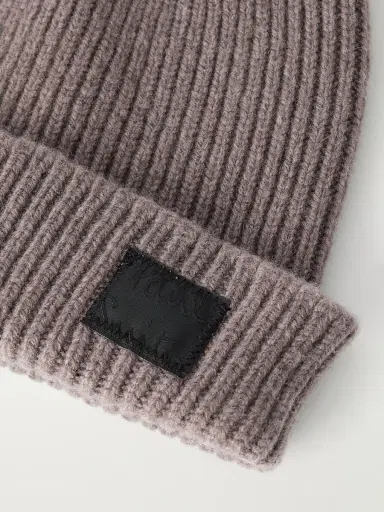 Paul Smith Logo-Appliquéd Ribbed Cashmere and Merino Wool-Blend Beanie - Men | Thumbnail 4 Paul Smith Logo-Appliquéd Ribbed Cashmere and Merino Wool-Blend Beanie - Men | Thumbnail 4