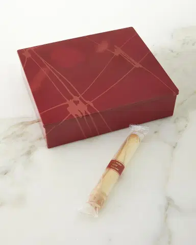 Yoku Moku Cigare au Chocolat | Thumbnail 2 Yoku Moku Cigare au Chocolat | Thumbnail 2