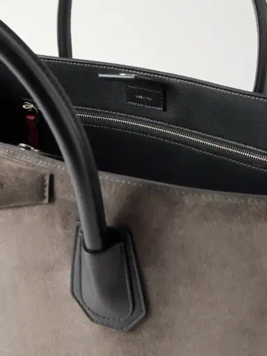 Givenchy Antigona Leather-trimmed Suede Tote | Thumbnail 6 Givenchy Antigona Leather-trimmed Suede Tote | Thumbnail 6