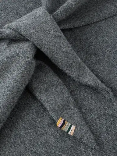Extreme Cashmere Bandana Cashmere-blend Scarf | Thumbnail 3 Extreme Cashmere Bandana Cashmere-blend Scarf | Thumbnail 3