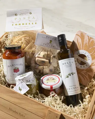 Bella Cucina Italian Dinner Party Basket | Thumbnail 3 Bella Cucina Italian Dinner Party Basket | Thumbnail 3