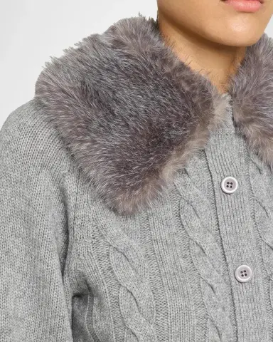 Toccin Rita Cable-Knit Cardigan with Removable Collar | Thumbnail 5 Toccin Rita Cable-Knit Cardigan with Removable Collar | Thumbnail 5