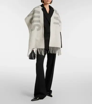 Jacquemus L'écharpe virgin wool scarf | Thumbnail 4 Jacquemus L'écharpe virgin wool scarf | Thumbnail 4