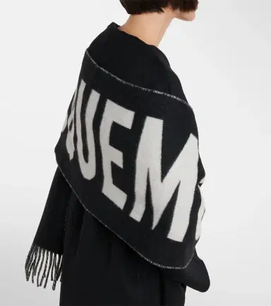 Jacquemus Jacquard logo virgin wool scarf | Thumbnail 5 Jacquemus Jacquard logo virgin wool scarf | Thumbnail 5