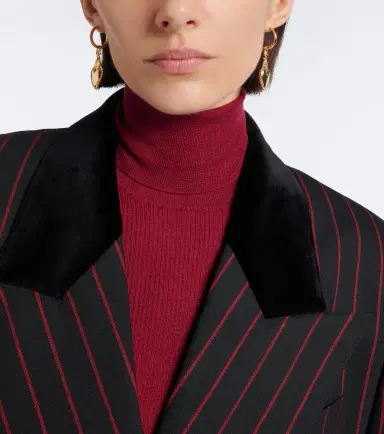 Dolce & Gabbana Sacro Cuore DG embellished hoop earrings | Thumbnail 6 Dolce & Gabbana Sacro Cuore DG embellished hoop earrings | Thumbnail 6