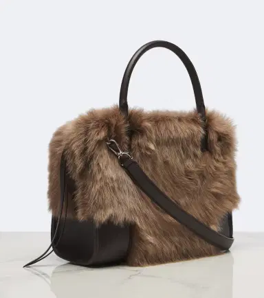 Loewe Amazona 180 Medium shearling top-handle bag | Thumbnail 4 Loewe Amazona 180 Medium shearling top-handle bag | Thumbnail 4