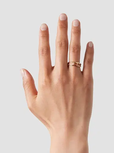 Gucci Women's Interlocking 18K Yellow Gold Split-Shank Logo Ring | Thumbnail 2 Gucci Women's Interlocking 18K Yellow Gold Split-Shank Logo Ring | Thumbnail 2
